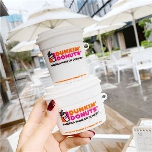 apple AirPods dunking pro case